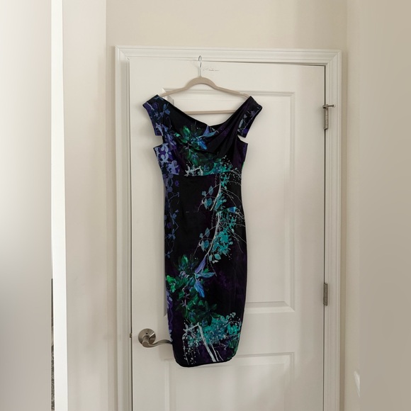 Black Halo Classic Jackie Dress off the shoulder - Picture 2 of 5